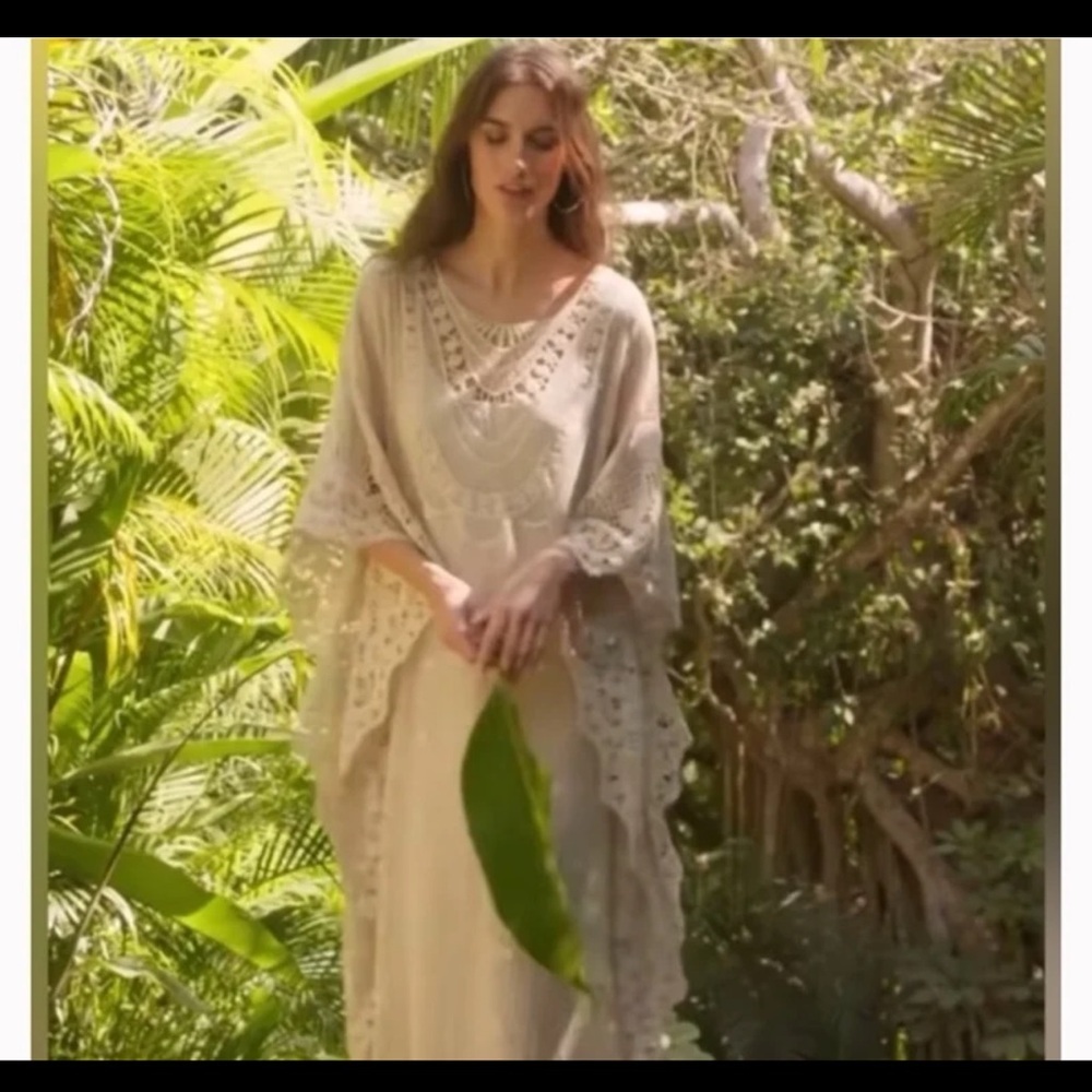 Soft Surroundings Martinique Breeze Caftan in Cream 
size Large/XL - Picture 2 of 12